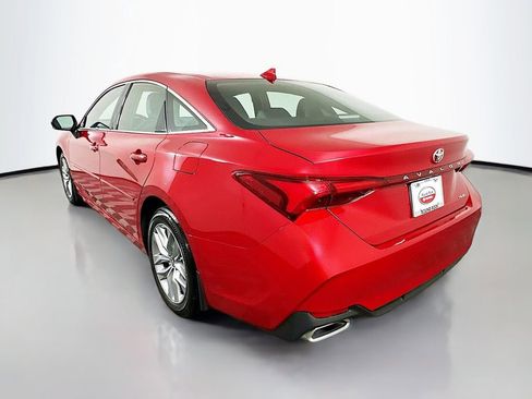 Used 2022 Toyota Avalon XLE image 7