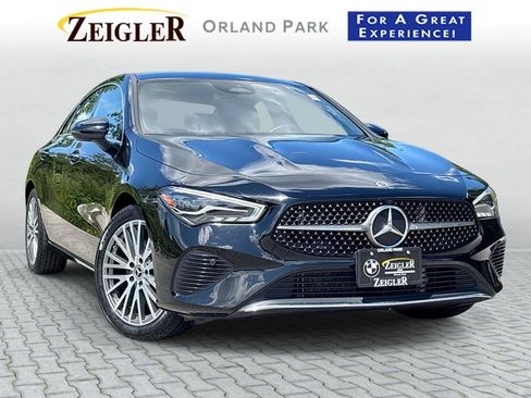 Used 2025 Mercedes-Benz CLA 250 4MATIC image 1