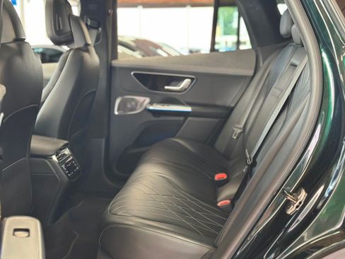 Used 2023 Mercedes-Benz EQE 500 4MATIC SUV image 27