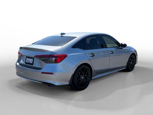 Used 2022 Honda Civic Sport image 5