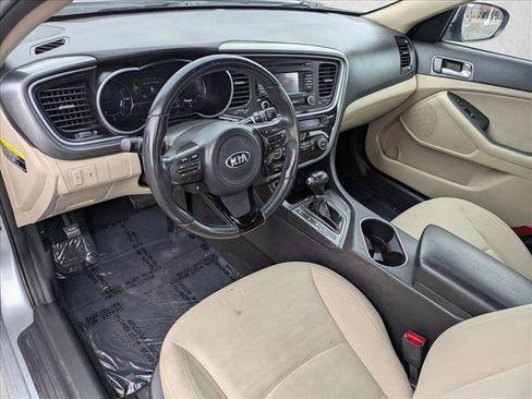 Used 2015 Kia Optima LX w/ Hybrid Convenience Package FWD image 10