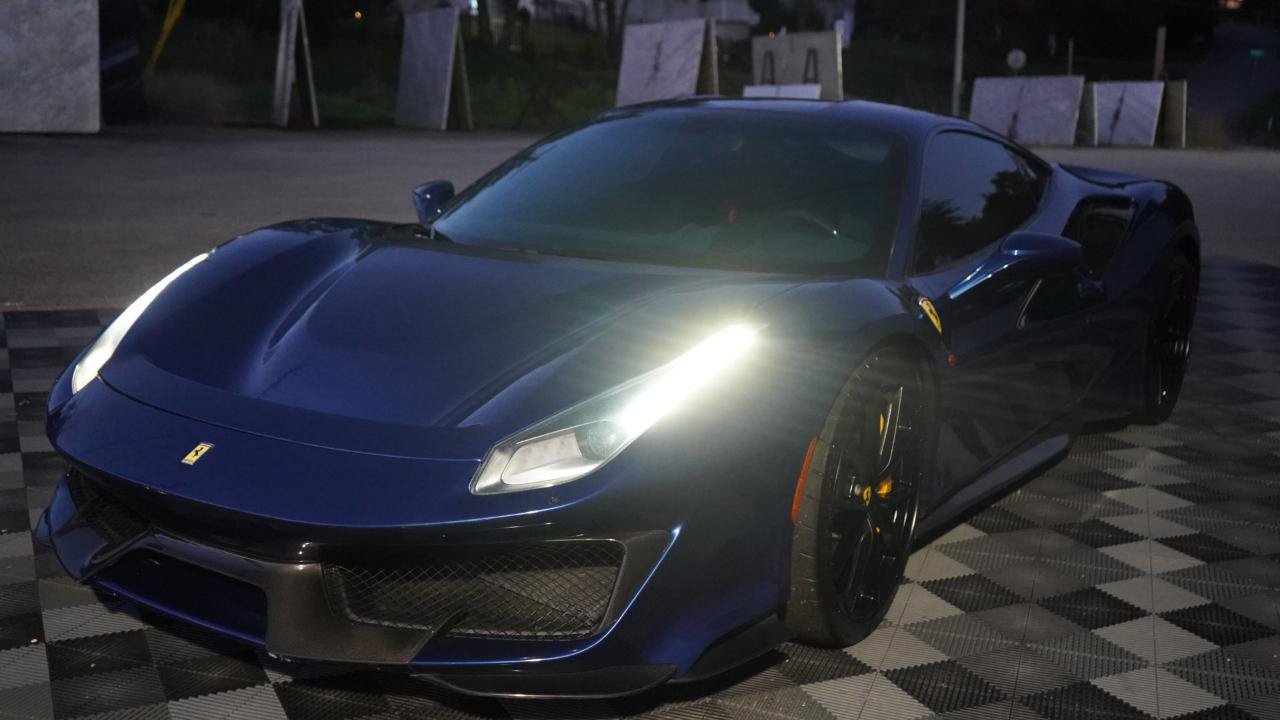 Used 2018 Ferrari 488 GTB RWD image 55