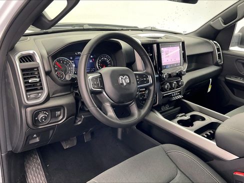 New 2026 RAM 1500 Express AWD/4WD image 4