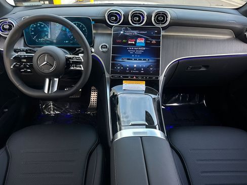 New 2026 Mercedes-Benz GLC 300 image 3
