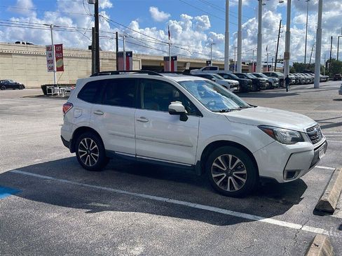 Used 2017 Subaru Forester 2.0XT Touring AWD/4WD image 4