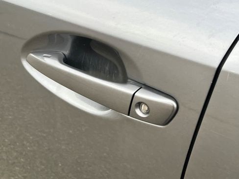 Used 2014 Lexus IS 350 image 19