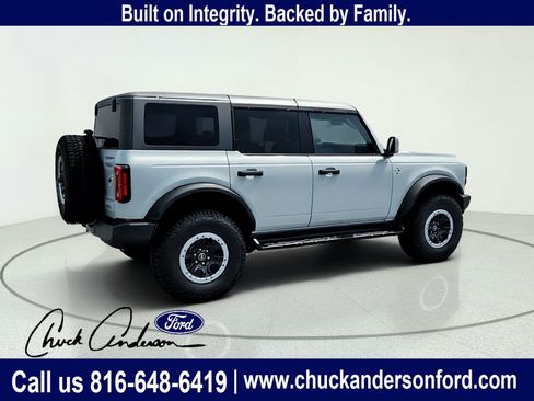 New 2026 Ford Bronco Outer Banks w/ Sasquatch Package AWD/4WD image 9
