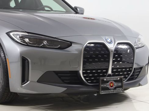Used 2023 BMW i4 eDrive35 w/ Premium Package RWD image 43