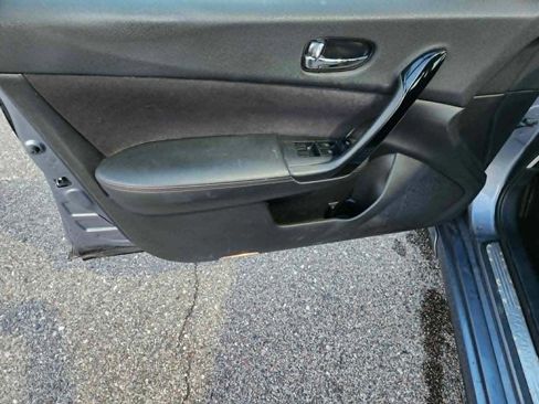 Used 2011 Nissan Maxima 3.5 S FWD image 10