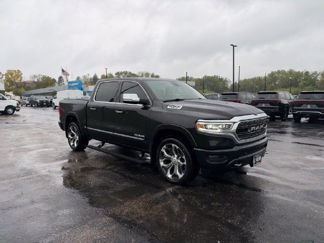 Used 2019 RAM 1500 Limited w/ Body Color Bumper Group AWD/4WD image 10