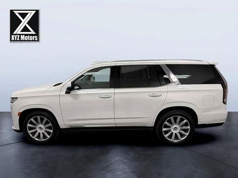 Used 2022 Cadillac Escalade Premium Luxury Platinum image 4