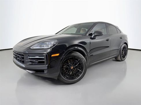 Certified 2026 Porsche Cayenne Coupe AWD/4WD image 1