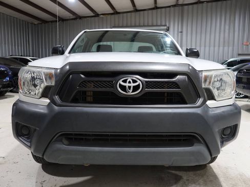 Used 2014 Toyota Tacoma 2WD Regular Cab image 8