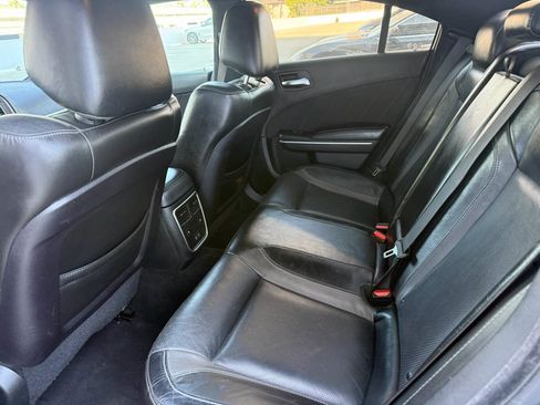 Used 2020 Dodge Charger SXT w/ Leather Interior Group RWD image 18