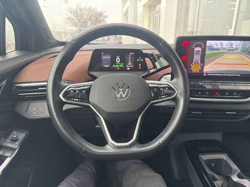 Used 2021 Volkswagen ID.4 Pro S w/ Gradient Package image 10