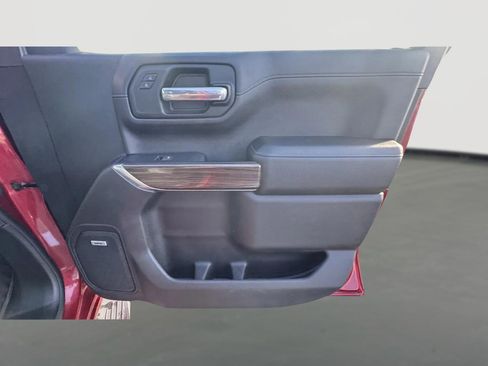 Used 2019 Chevrolet Silverado 1500 RST w/ All-Star Edition image 8