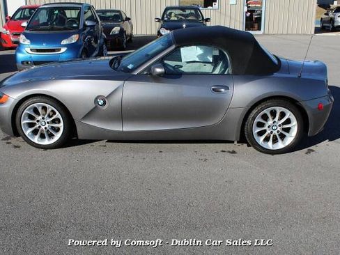 Used 2003 BMW Z4 2.5i image 8