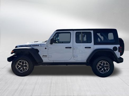 Used 2024 Jeep Wrangler Unlimited Rubicon image 4