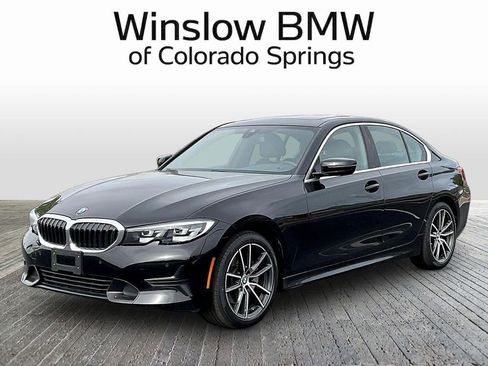 Used 2019 BMW 330i xDrive Sedan w/ Driving Assistance Package AWD/4WD image 3