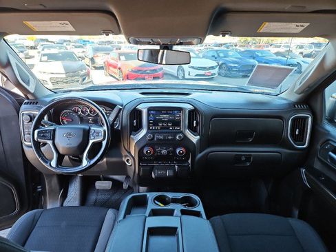 Used 2021 Chevrolet Silverado 1500 RST image 24