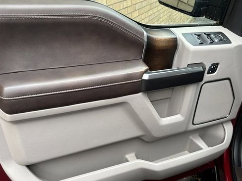 Used 2019 Ford F150 Limited image 39