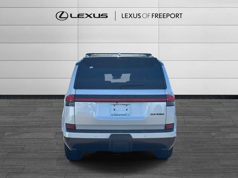 Used 2024 Lexus GX 550 w/ Accessory Package (31) AWD/4WD image 5