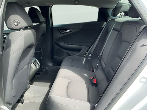 Used 2024 Chevrolet Malibu LT image 28
