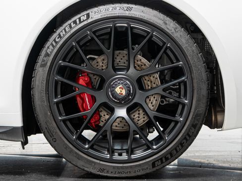 Used 2016 Porsche 911 Carrera 4 GTS AWD/4WD image 11