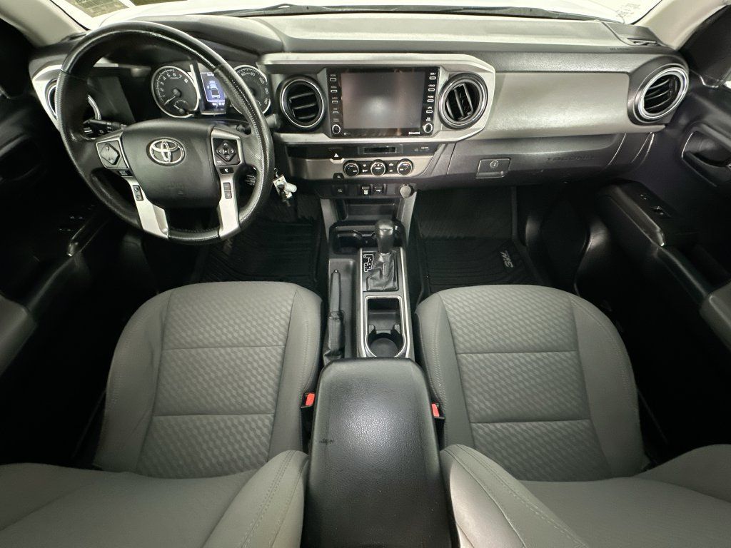 Used 2021 Toyota Tacoma SR5 RWD image 10