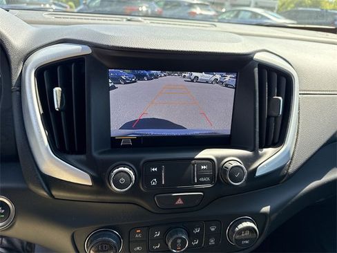 Certified 2021 GMC Terrain SLT w/ Elevation Edition image 15