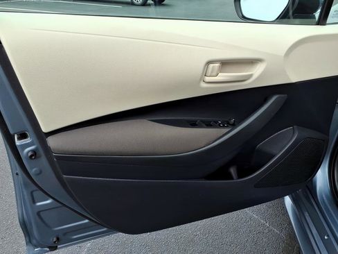 Certified 2025 Toyota Corolla LE w/ Convenience Package FWD image 14
