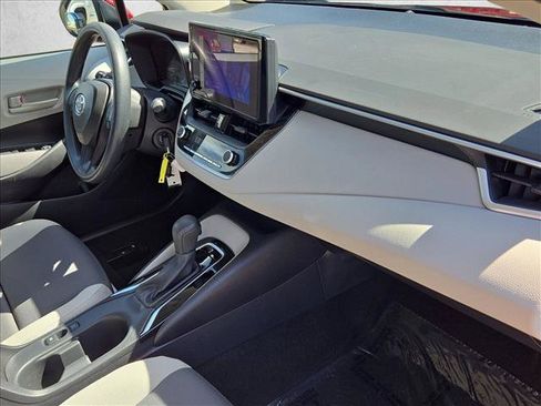 Used 2024 Toyota Corolla LE FWD image 20