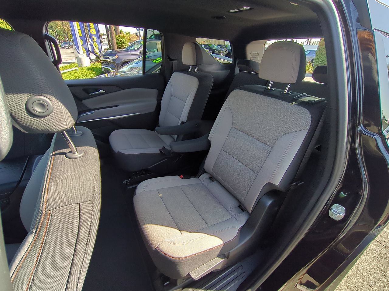 Used 2026 Chevrolet Traverse LT w/ Driver Confidence Package FWD image 24