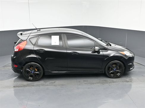 Used 2016 Ford Fiesta ST image 22
