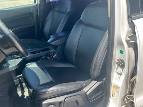 Used 2019 Ford Ranger XL w/ Equipment Group 101A Mid RWD image 4