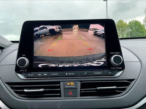 Used 2022 Nissan Altima 2.5 SV image 30