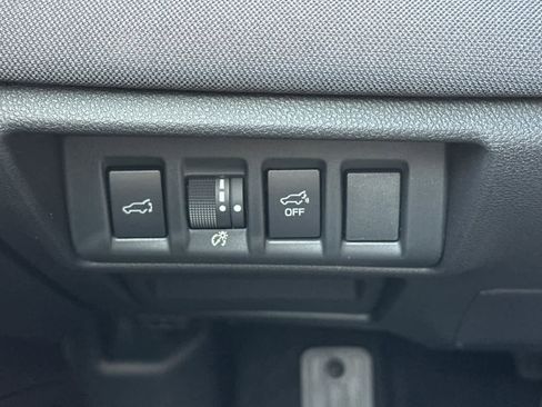 New 2025 Subaru Outback Premium image 30