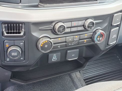 New 2026 Ford F250 XL w/ XL Off-Road Package image 19