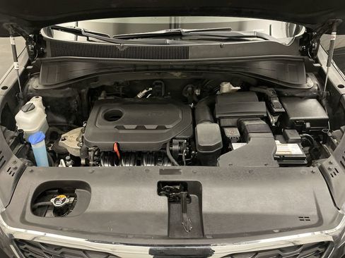 Used 2020 Kia Sorento LX FWD image 21