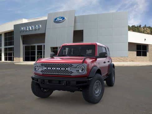 New 2025 Ford Bronco Badlands image 2