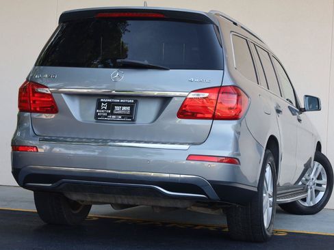 Used 2014 Mercedes-Benz GL 450 4MATIC image 7