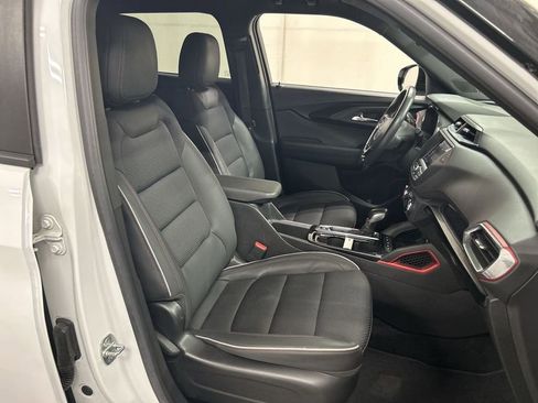 Used 2023 Chevrolet TrailBlazer RS AWD/4WD image 22