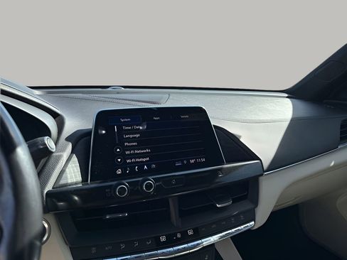 Used 2020 Cadillac CT4 Luxury w/ Sun And Sound Package image 32