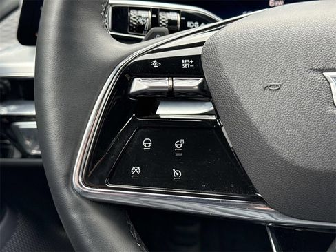 Used 2025 Cadillac Lyriq Luxury w/ LPO, Floor Liner Package image 26