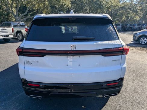 New 2026 Buick Enclave Sport Touring w/ Power Package image 5