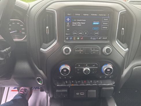 Used 2021 GMC Sierra 1500 AT4 AWD/4WD image 29