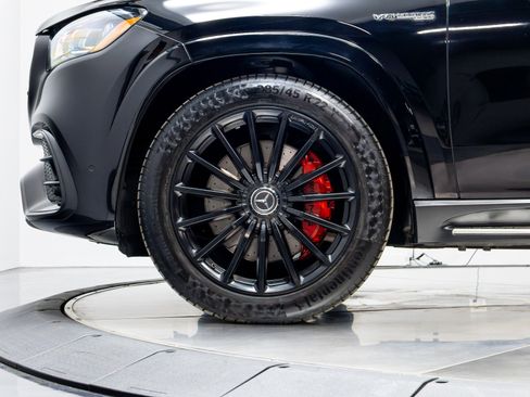 Used 2024 Mercedes-Benz GLS 63 AMG 4MATIC image 42