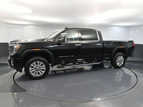 Used 2023 GMC Sierra 2500 Denali w/ Technology Package image 12