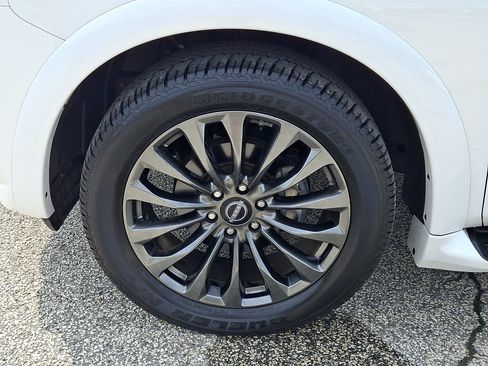 Certified 2023 Nissan Armada Platinum w/ Cargo Package AWD/4WD image 11