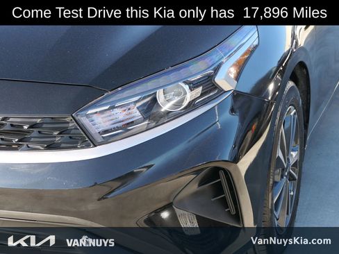 Used 2023 Kia Forte LXS image 8